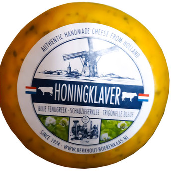 Сыр Голландский , фермерский HONINGKLAVER (люцерна)  500 г