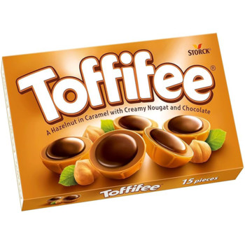 Цукерки Тофіфі Toffifee 125 г (15 цукерок)