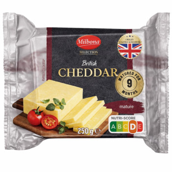 Сир Чеддер Milbona British Cheddar (витримка 9 міс) 250г