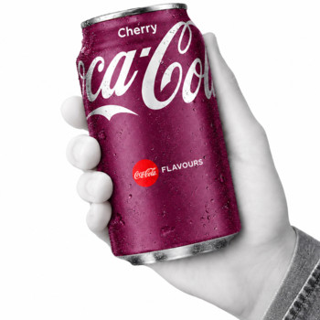 Напій Кока-Кола Черрі (Вишня) Coca-Cola Cherry 330 мл